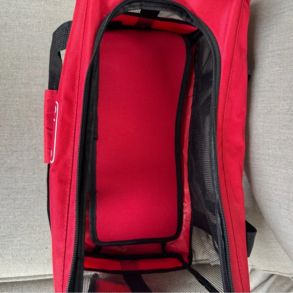 Coleman, Red and Black, Soft-Sided, Pet Carrier